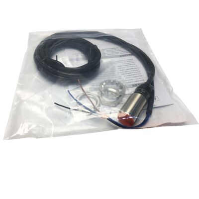 Kalite  IP67 Proximity Switch Sensor Autonics PR18-5DP IEC Standard 12VDC–24VDC Fabrika