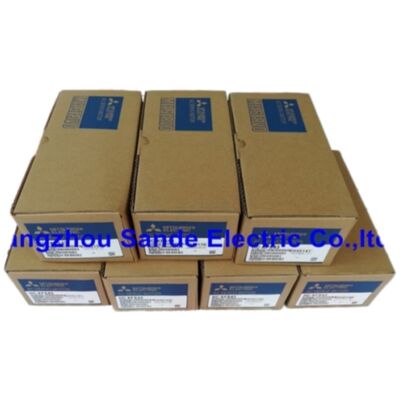 HC-KFS43 Yeni Mitsubishi Servo Motor HCKFS43 Ücretsiz hızlı nakliye Bir yıllık garanti