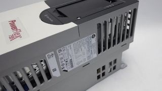 Allen-Bradley 20G11ND034JA0NNNNN PowerFlex 755 Sürücü